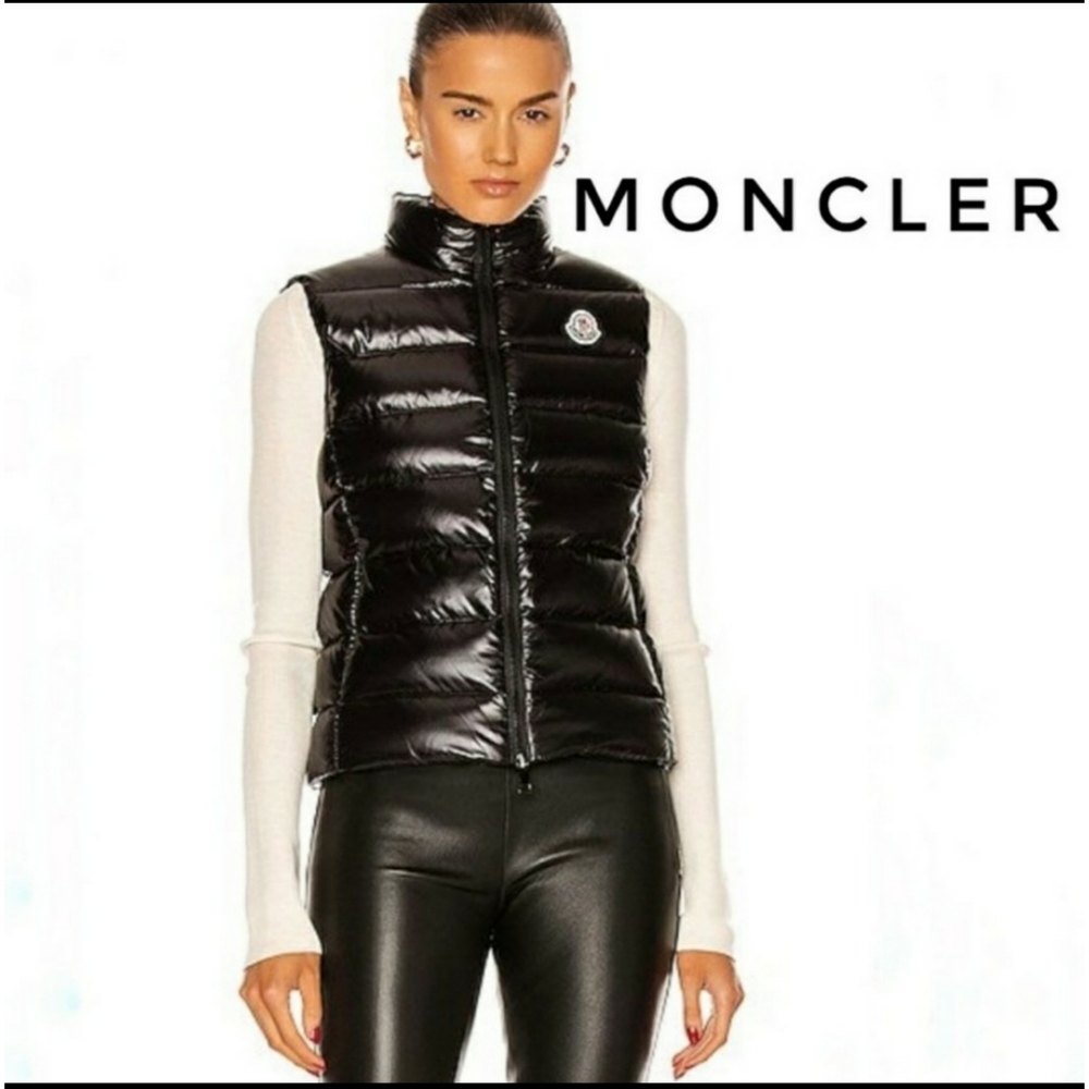 NWOT Moncler Ghany Short Shiny Nylon Down Vest